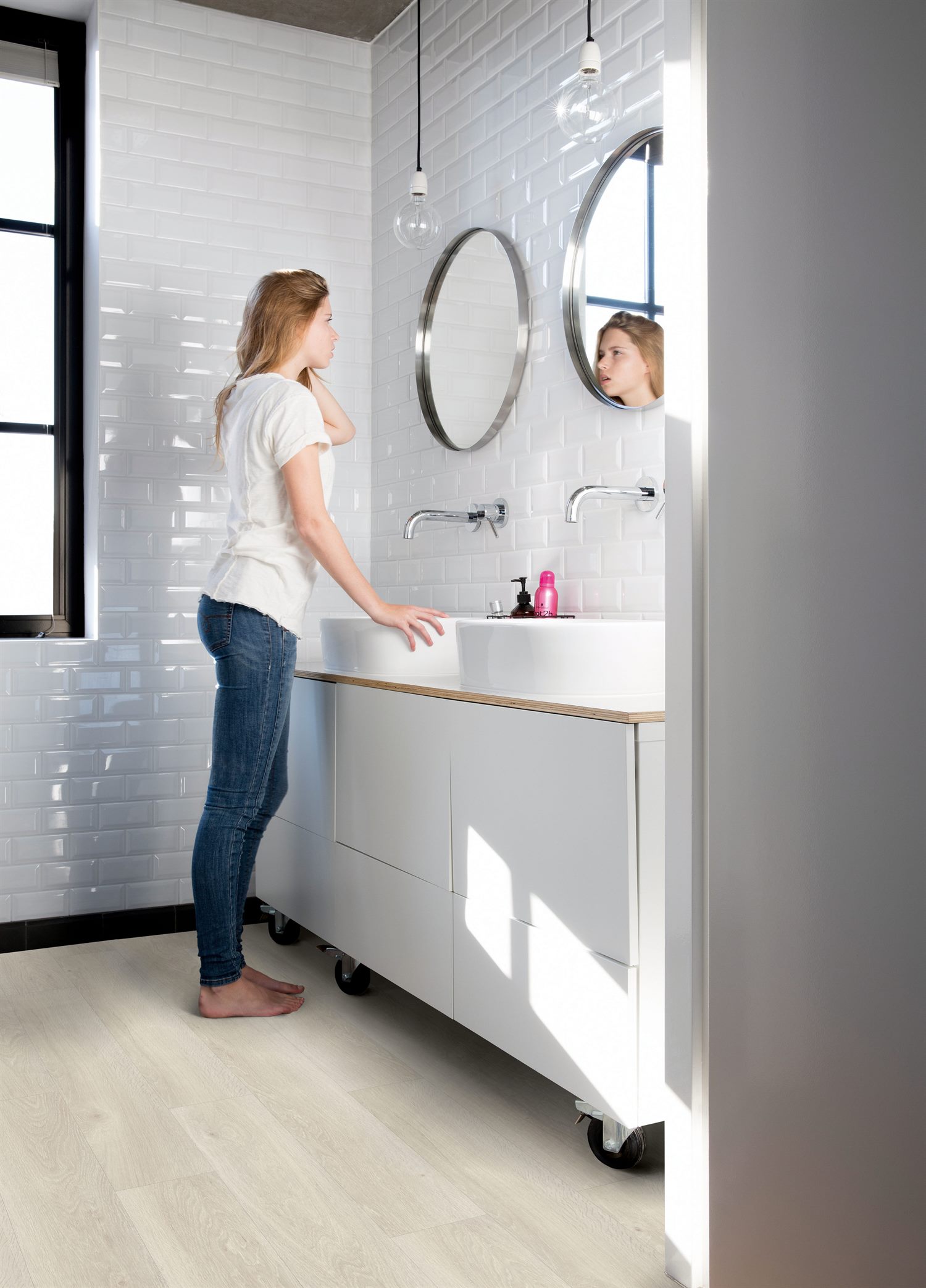 Quick-Step Alpha Vinyl Bloom AVMPU40079 Dąb Morska Bryza Jasny - zdjęcie 2